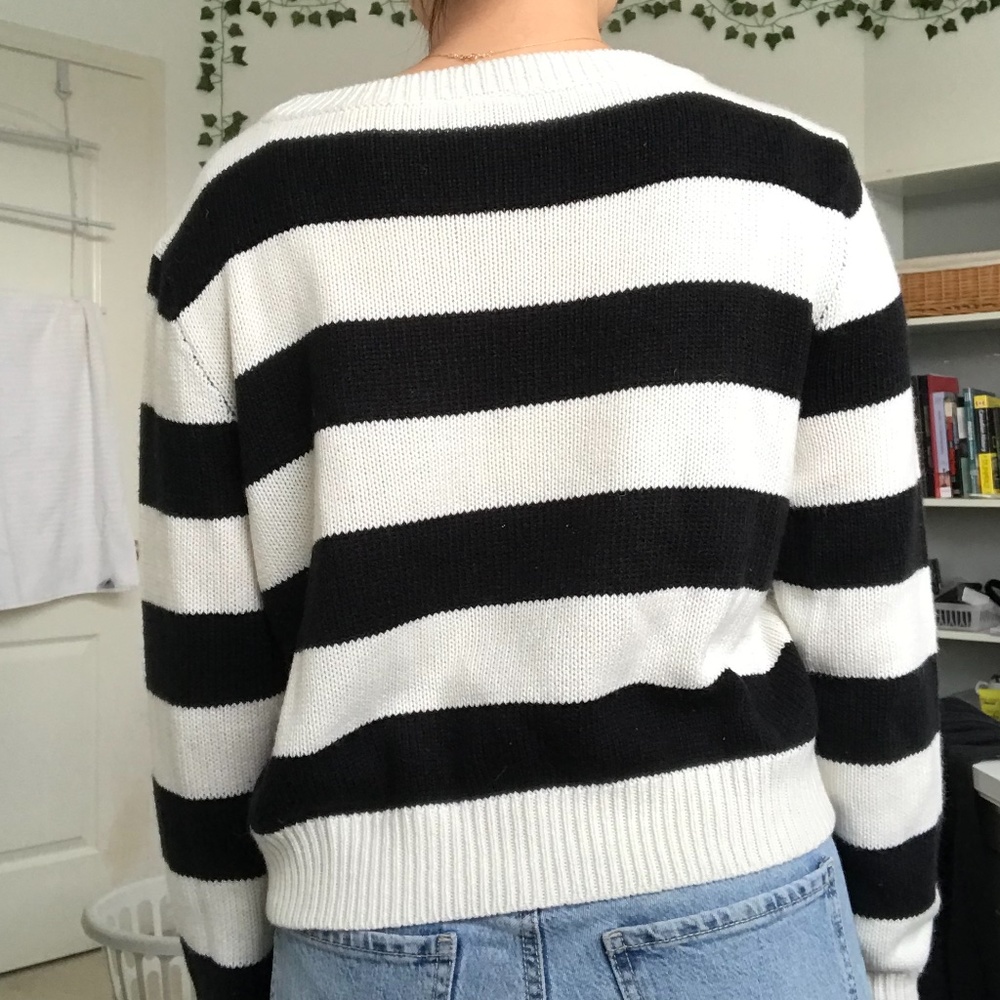 Striped sweater - Picture 2 of 4